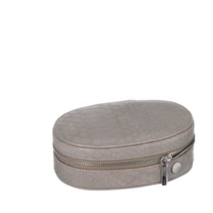 oval traveller
